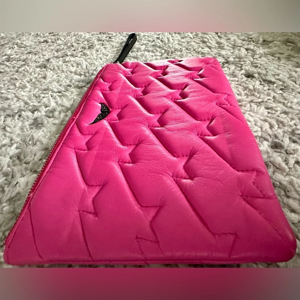 ‼️RARE‼️🎸Zadig & Voltaire🎸🔥NWOT🔥Uma Wing Quilted Leather Wristlet/Clutch in Pink - Picture 4 of 15